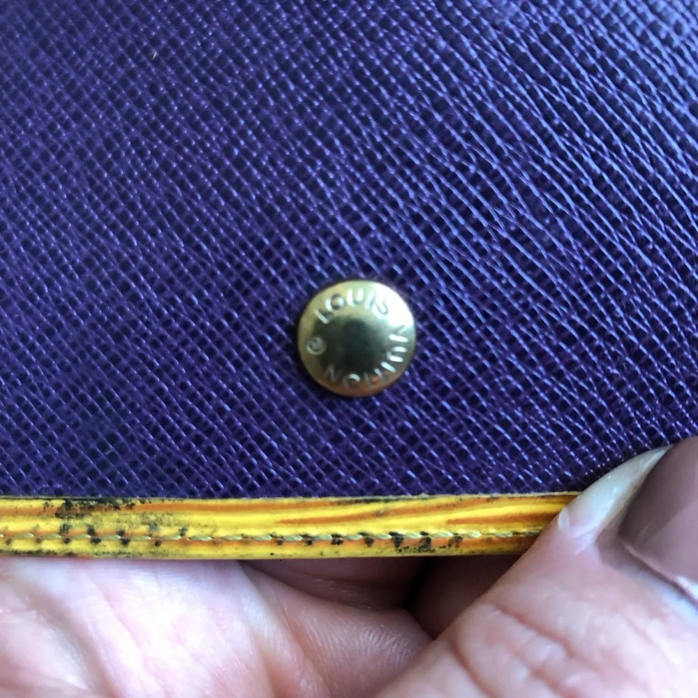 Louis Vuitton Epi Yellow Multicles 6 Ring Key Leather Case w/ purple interior